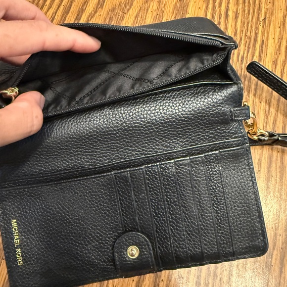 Michael Kors Black Leather Crossbody Bag - Picture 4 of 9